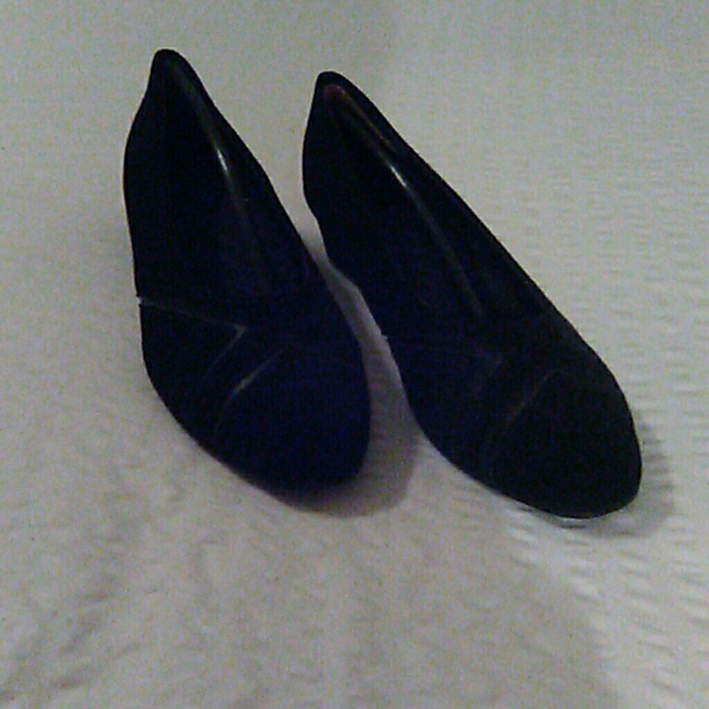 Ladies Shoes